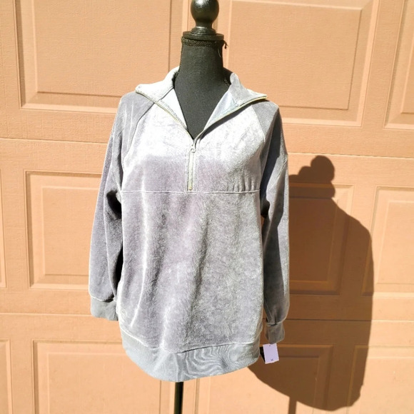 NWT WOMEN'S WILD FABLE SUPER SOFT GRAY PULLOVER XS - Picture 1 of 15